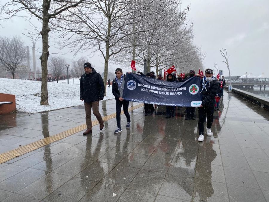 İzcilerden Çanakkale Şehitleri Saygı Yürüyüşü