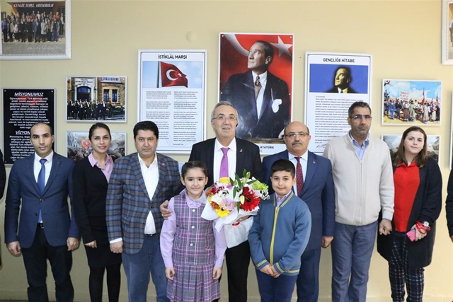 Sancaktepe Kaymakamı Çakıroğlu, Cengiz Topel İlkokulunu ziyaret etti