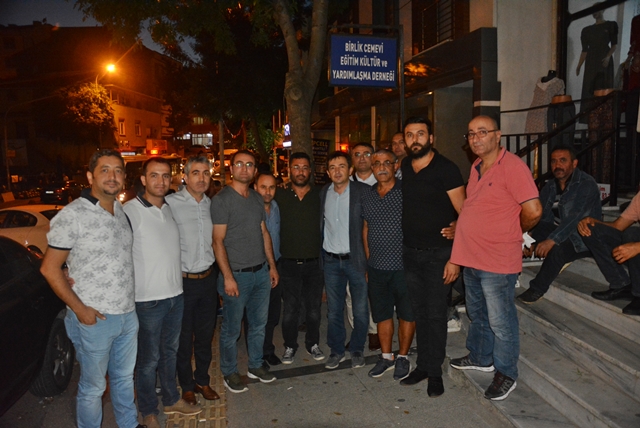 CHP Sancaktepe, Birlik Cemevi?nde Muharrem oruç lokmasını canlarla paylaştı