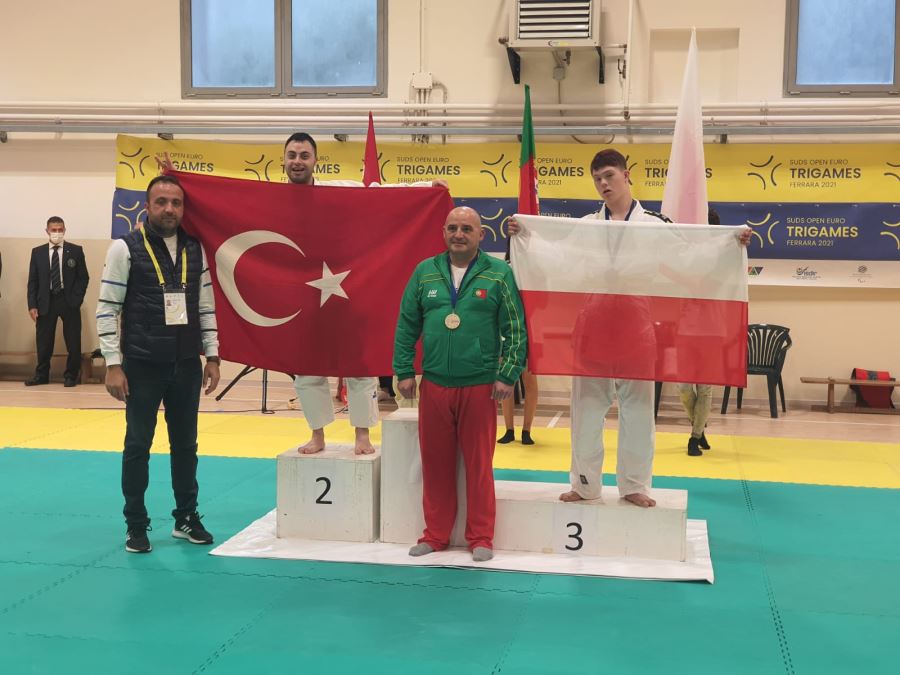 İtalya’da Kağıtspor rüzgârı