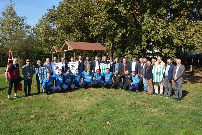 Kars İstanbul Veteranlar Futbol Takımı Sancaktepe’de kahvaltıda bir araya geldi