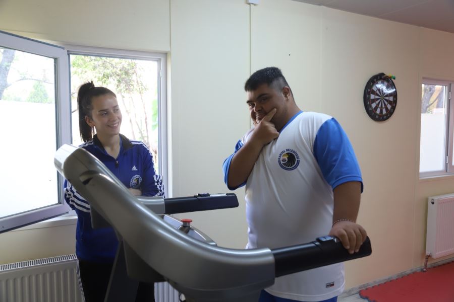 Kartal Belediyesi’nden Özel Çocuklara Spor Eğitimi