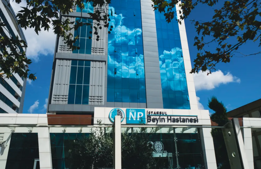 NPİSTANBUL Hastanesi 5. kez yenilenen JCI Akreditasyon Belgesini aldı 